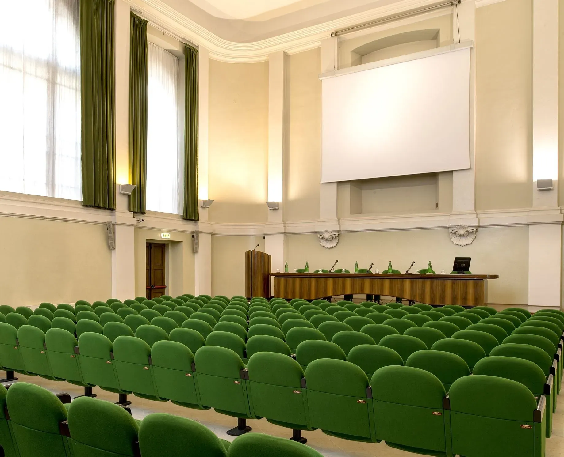 aula-magna-sala-meeting-e-congressi