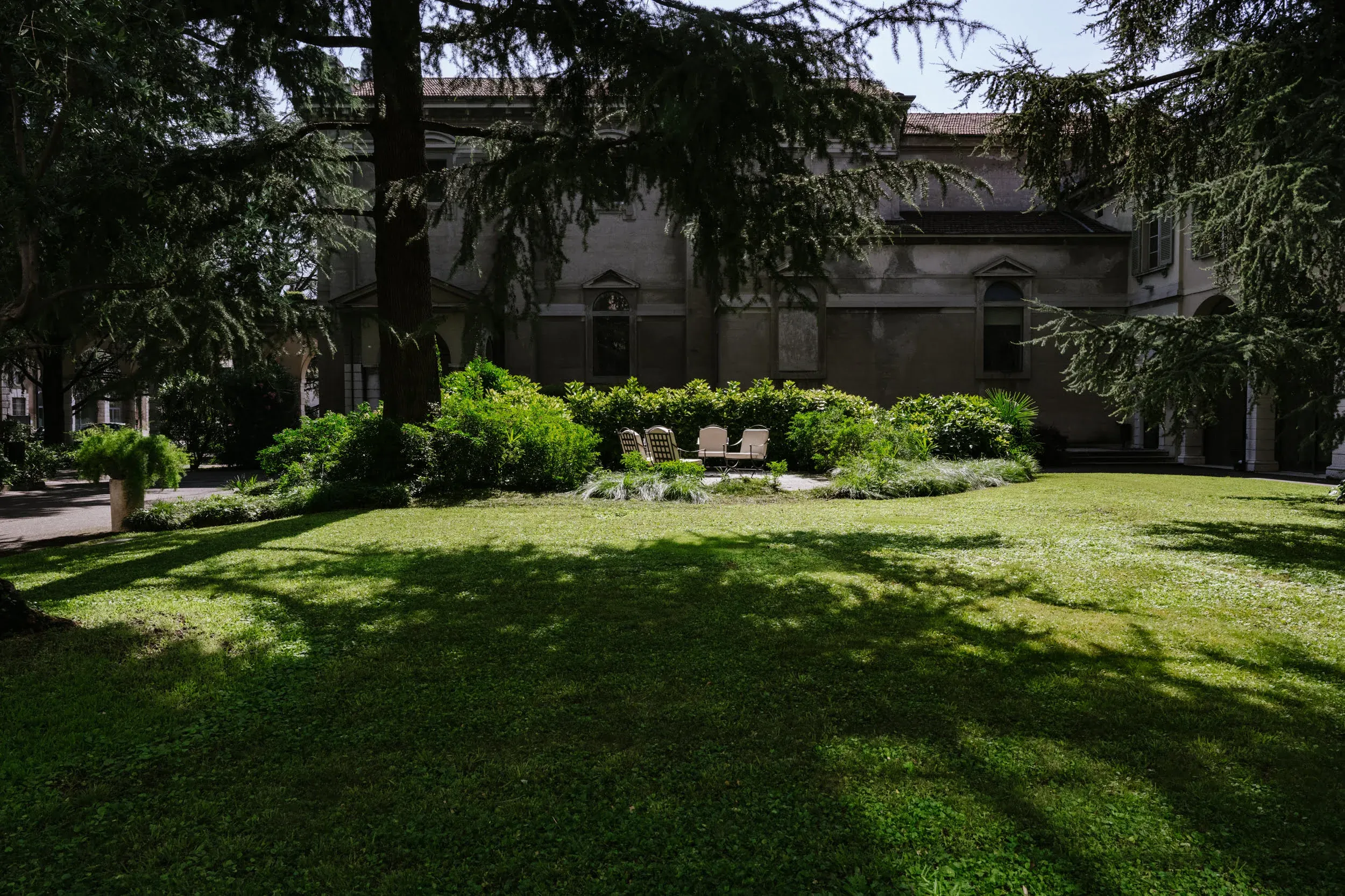 centro-paolo-vi-relax-parco-giardino